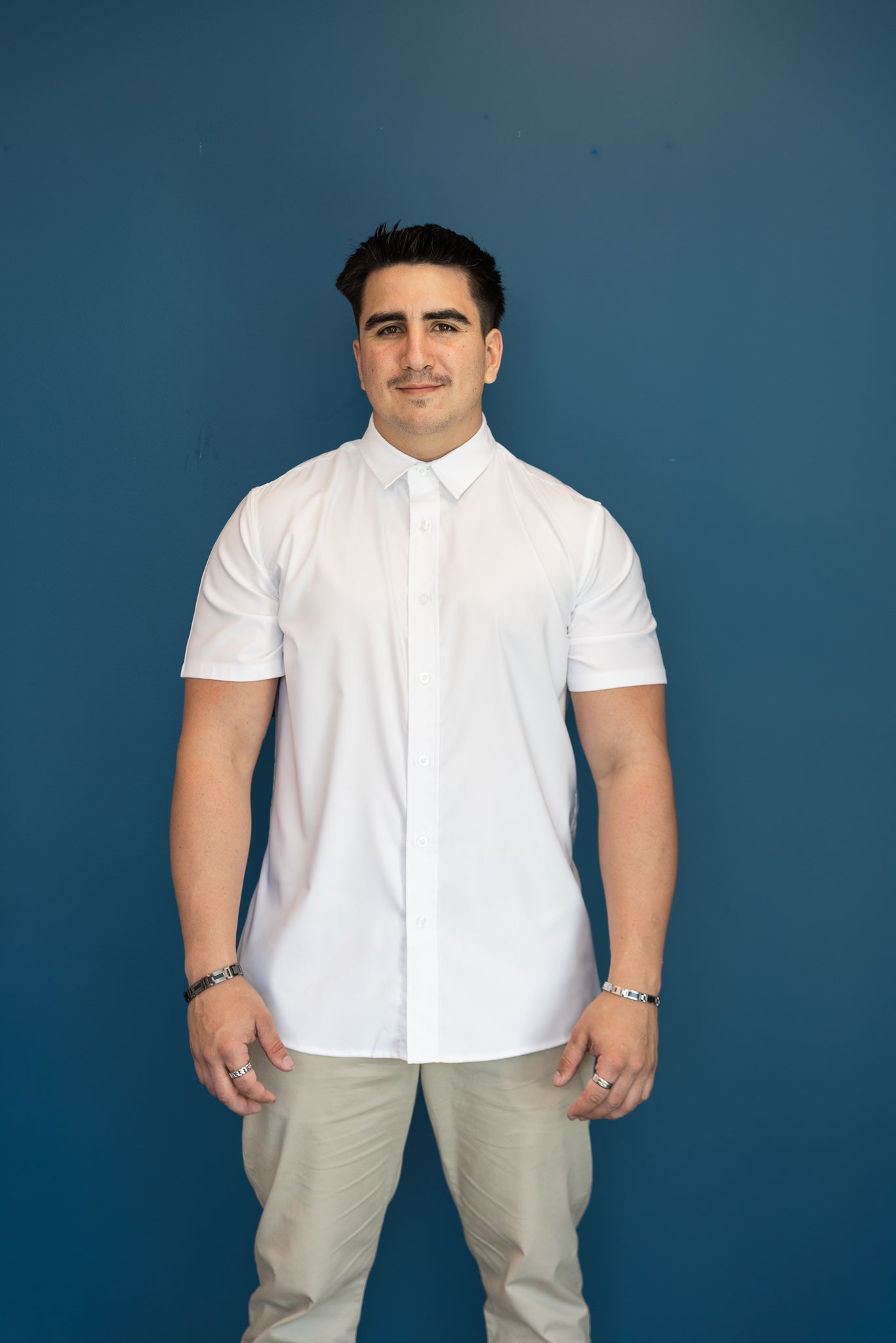 Comfortable Button Up short sleeve White