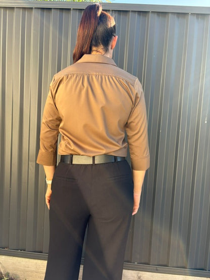 The Confident 3 Quarter Caramel Latte
